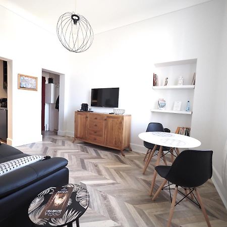 Superbe Appartement Independant En Centre Ville Vichy Bagian luar foto