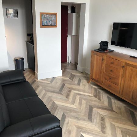 Superbe Appartement Independant En Centre Ville Vichy Bagian luar foto
